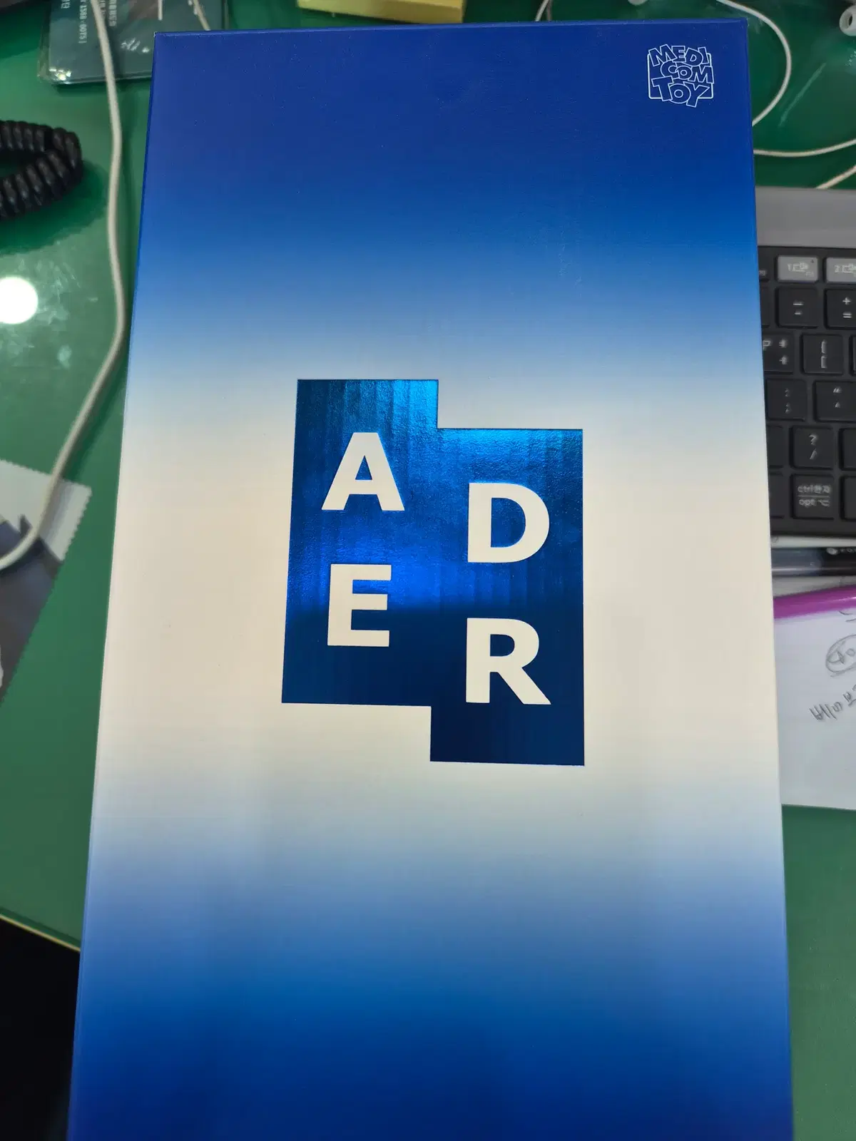 ADERERROR x BE@RBRICK 400%