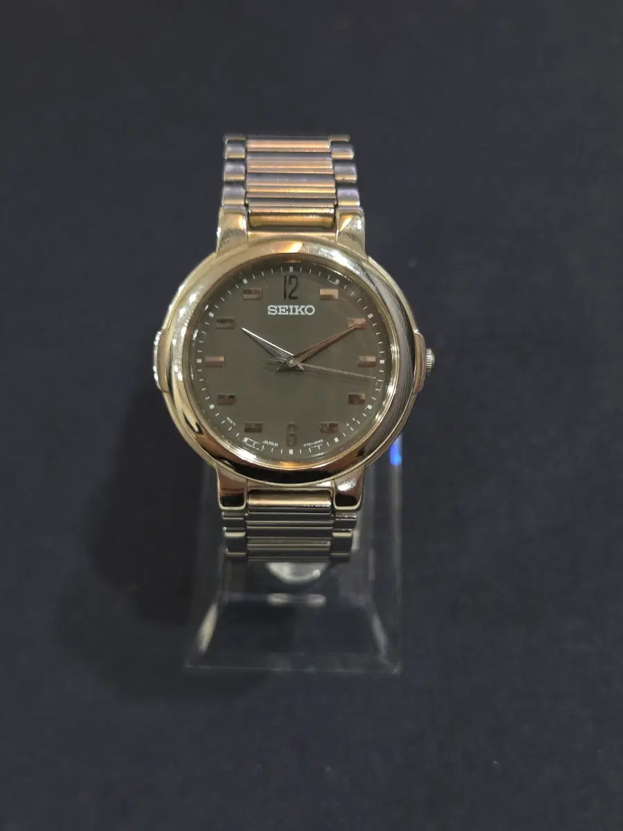 [빈티지] 세이코(SEIKO) 클래식 쿼츠 (V701-2F30)