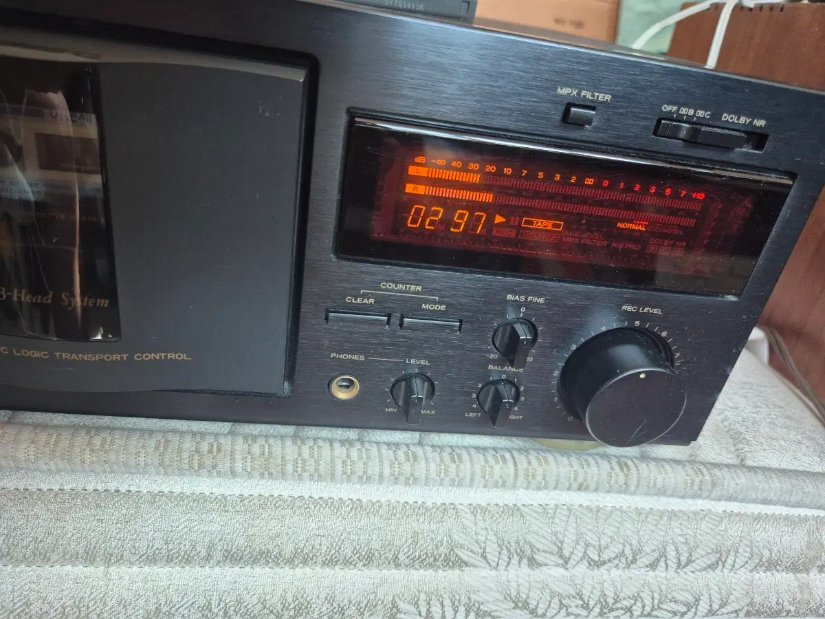 TEAC V1010 카세트 데크