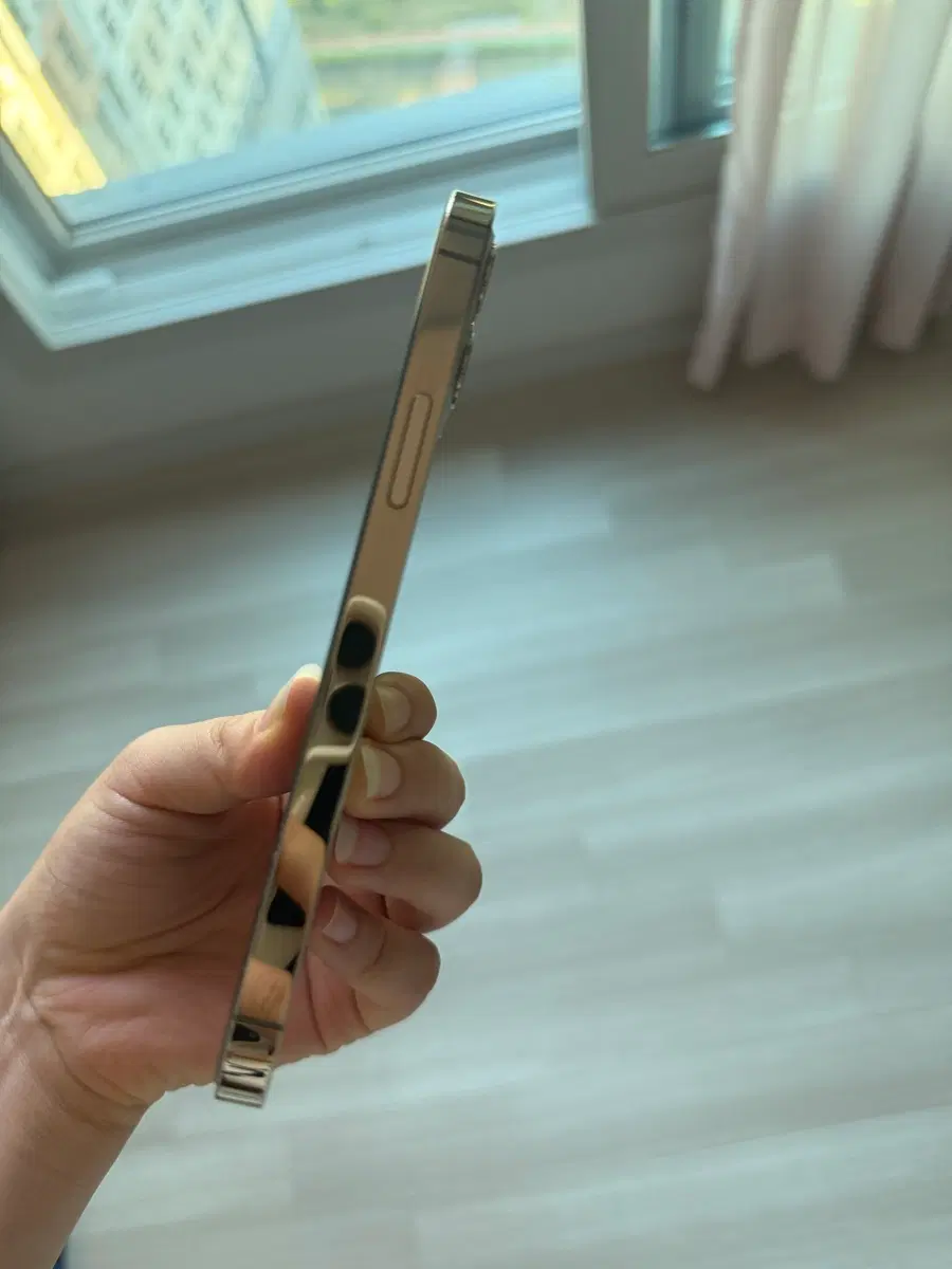 아이폰12Pro 128GB 골드(상태 좋음)