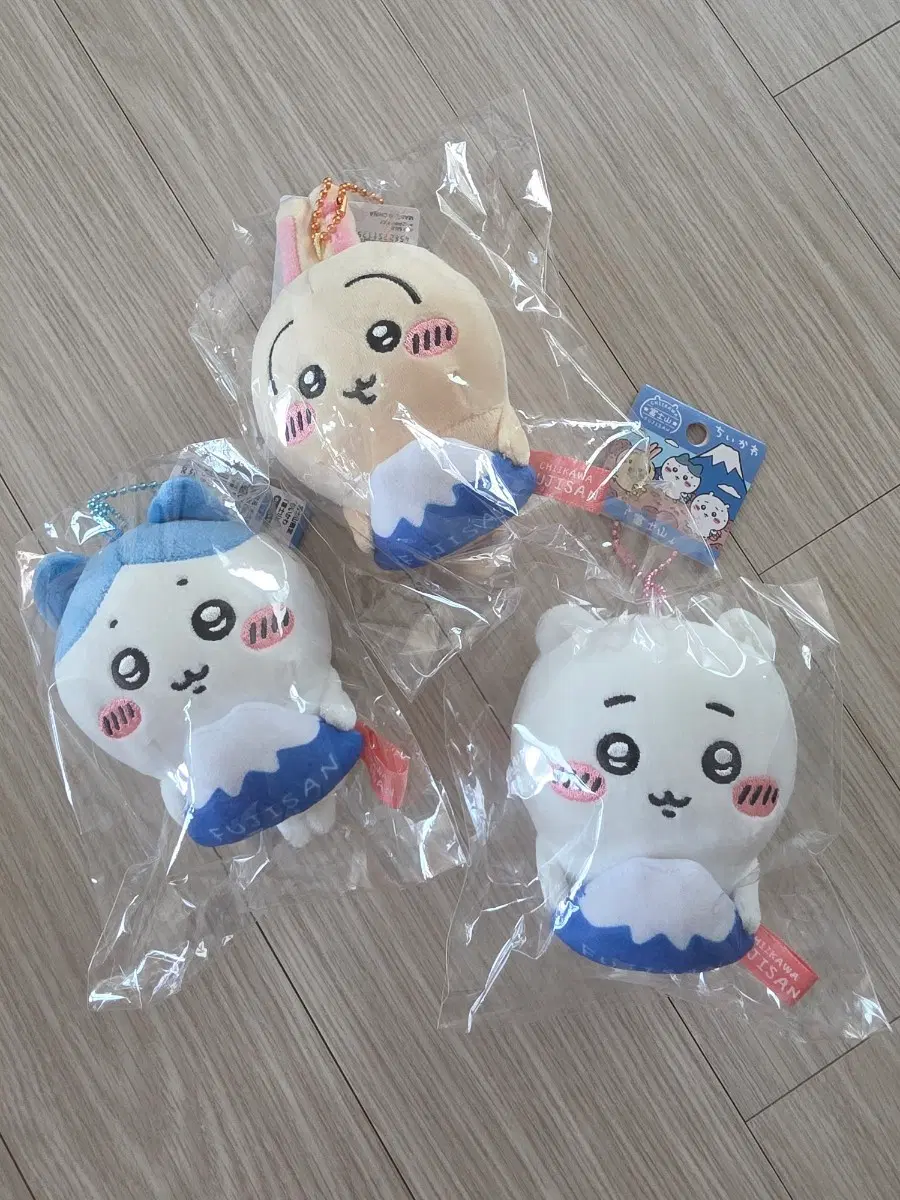 후지산 치이카와 우사기 하치와레 세트