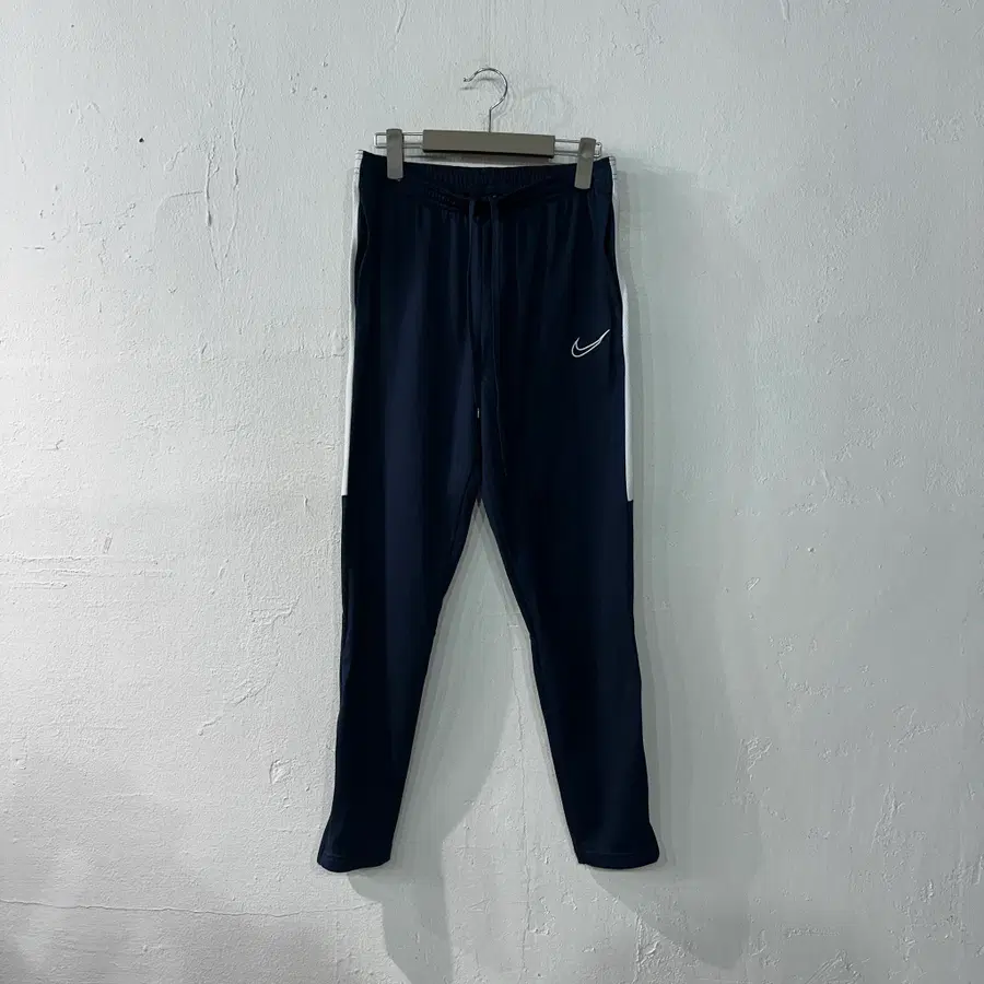 나이키 드라이핏 트레이닝바지 XL