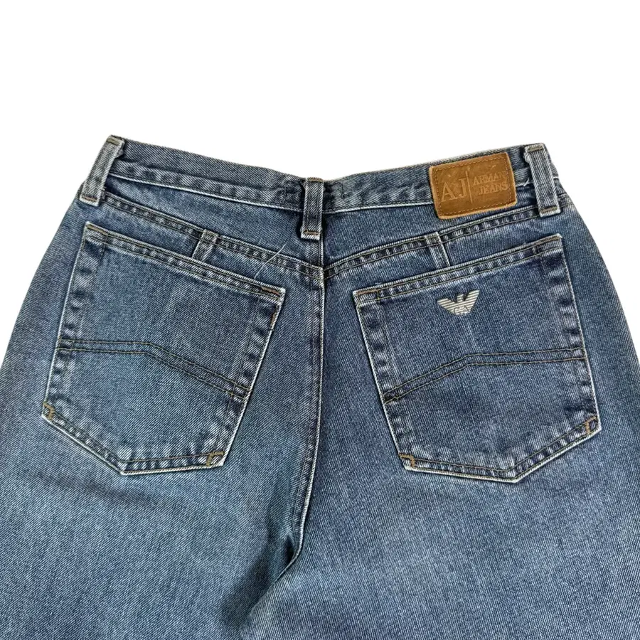 아르마니 스트레이트/레귤러 핏 데님팬츠