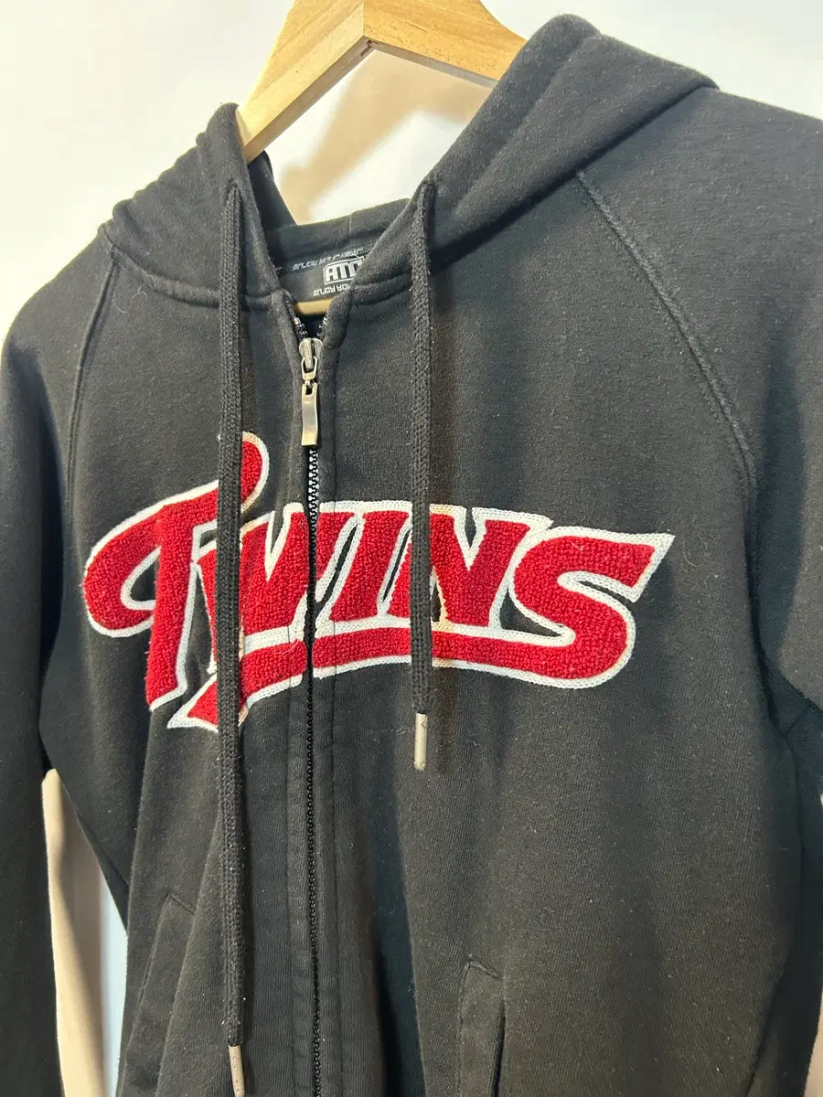 LG twins 후드집업 블랙 xs