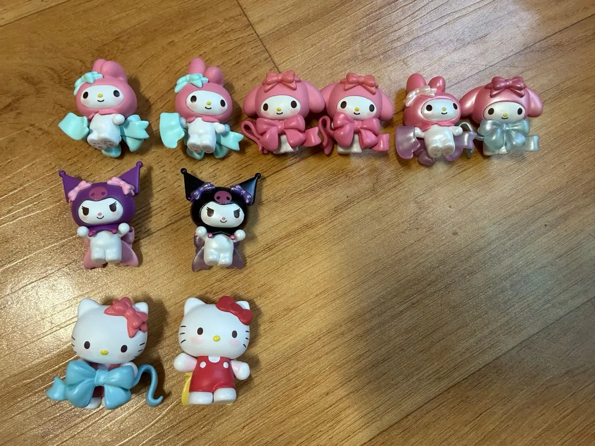 산리오 러블리리본 피규어