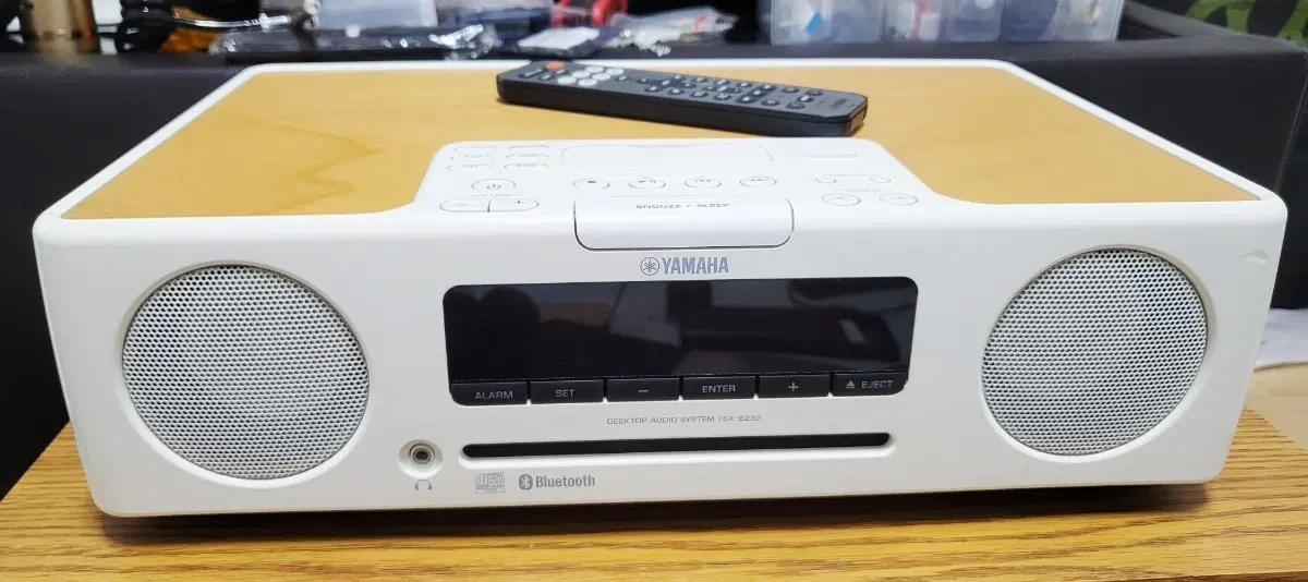 야마하 데스크탑 오디오 시스템 TSX-B232 블루투스 FM 아이팟
