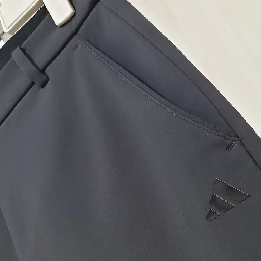 아디다스/겨울스판바지/안감기모/새옷수준/정품/남성34-35인치