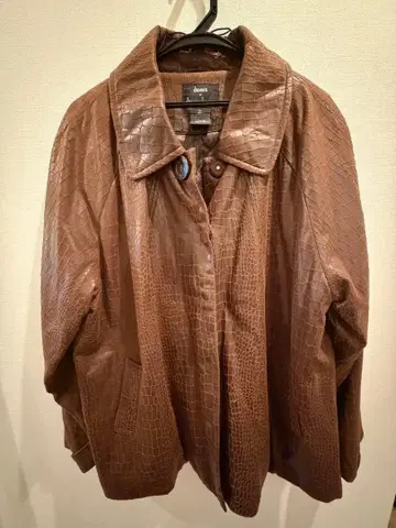 Dennis Basso 악어 엠보싱 가죽 자켓 브라운 XL