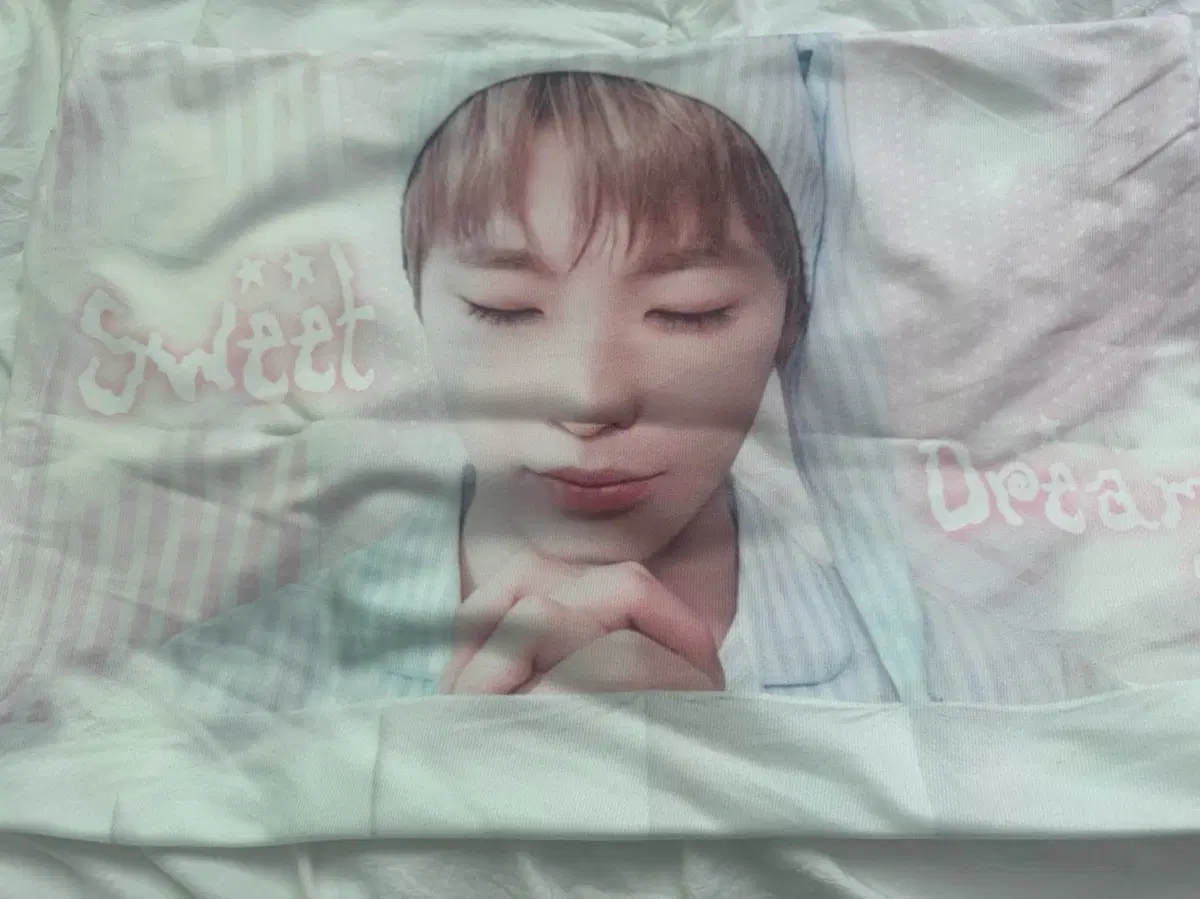 유우시 생일카페 베개커버 nctwish 엔시티위시