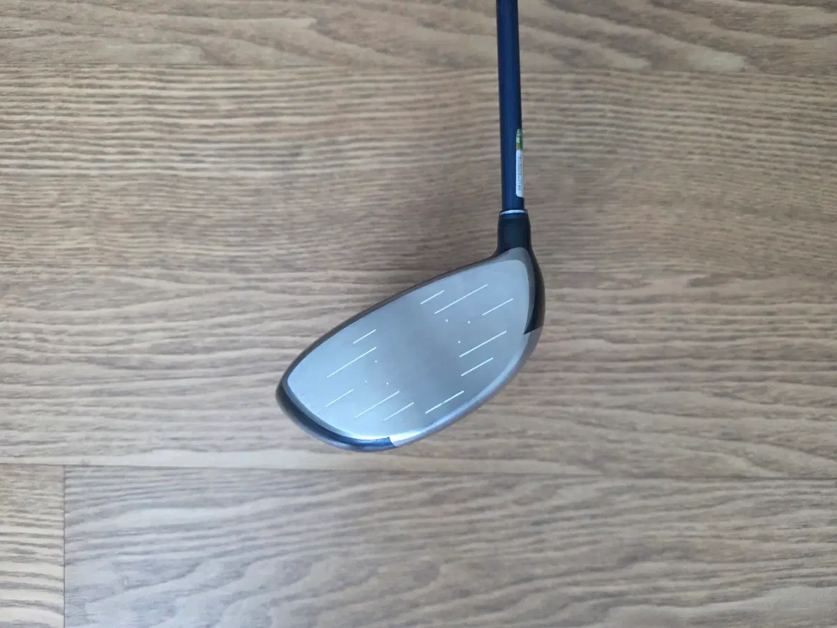 중고상품 젝시오 드라이버 포지드 FG-100K wt 48g Tq5.2 10.5도 R