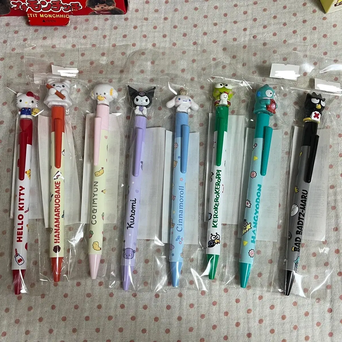 산리오 볼펜(키티,코기뮹,쿠로미,시나모롤,케로피,한교동,배드바츠마루,하나마루오바케)