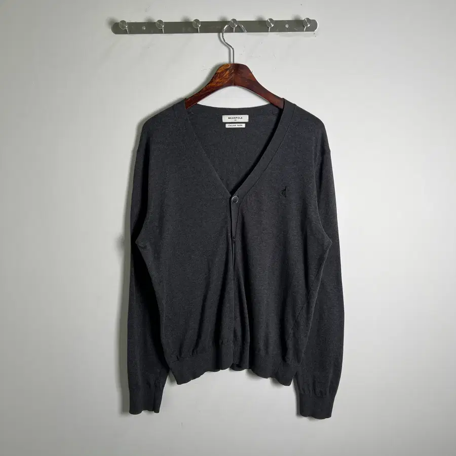BEANPOLE 빈폴 차콜 그레이 브이넥 가디건 100