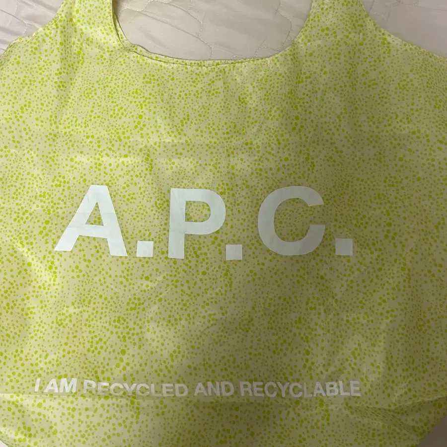 아페쎄 리사이클링백 리유저블백 노랑 a.p.c. 에코백 숄더백 장바구니