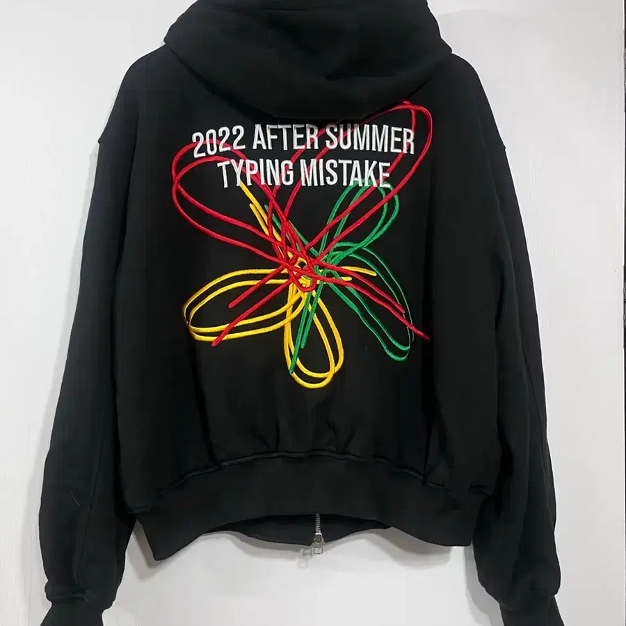 2022 애프터썸머 타이핑미스테이크 후드 집업