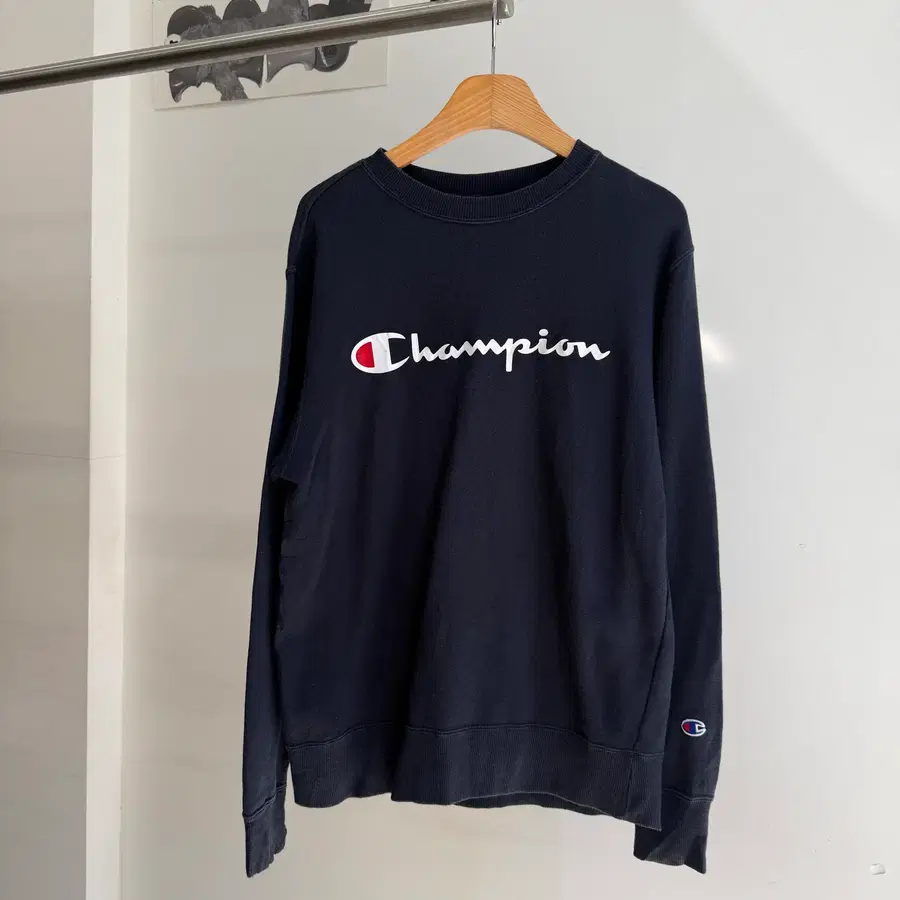 CHAMPION 맨투맨