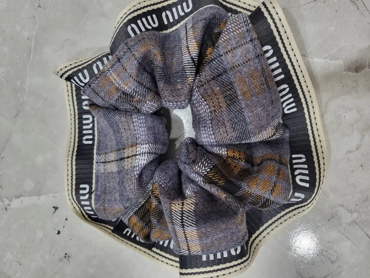 겨울용  체크 곱창밴드