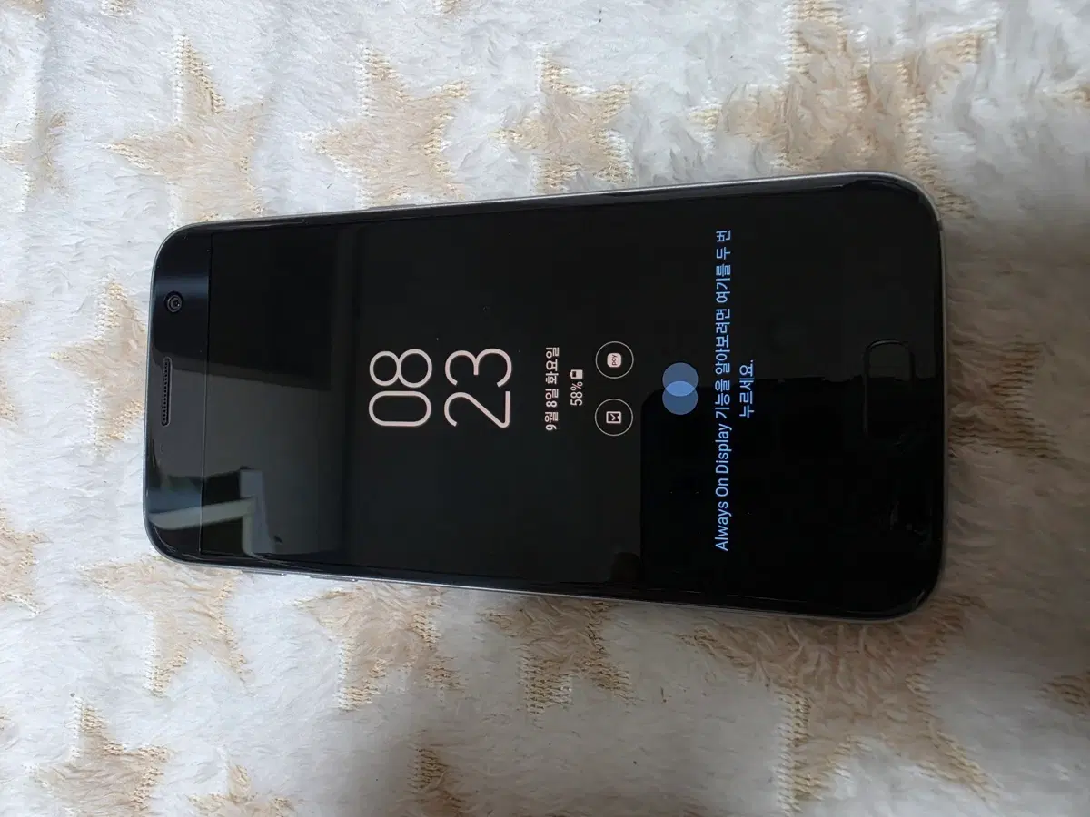 삼성갤럭시S7. SM-G930S. 32GB. 파손없음.잔상있음(사진참고)터치.카메라이상없음.업데이트완료
