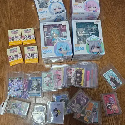 블루아카이브 블루아카 넨도로이드 넨도 피규어 콜라보 굿즈 코롯토 포토카드 팝니다