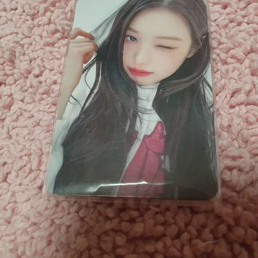 아이브 장원영님 네이버쇼핑라이브 포카 매우 싸게올립니다