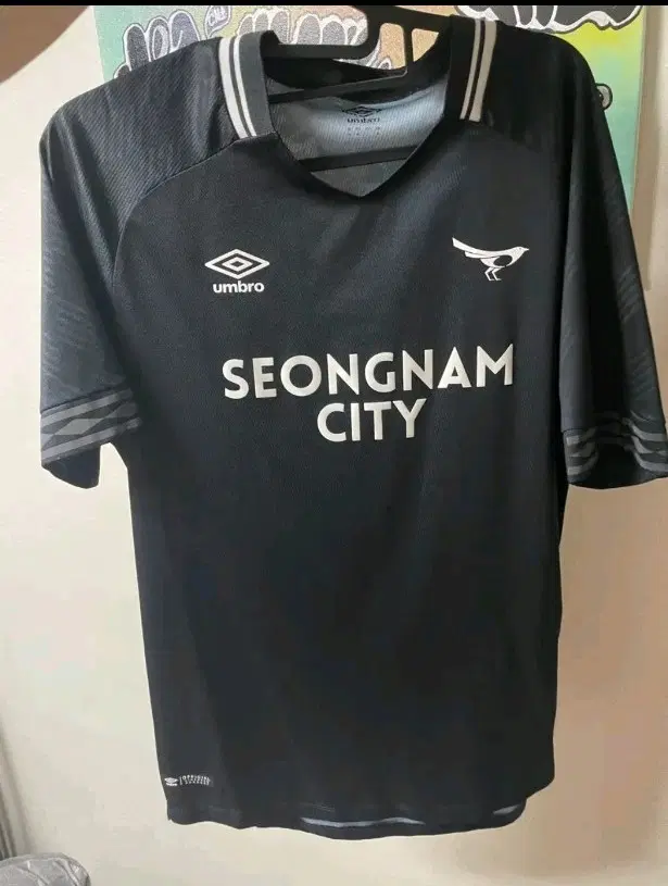 L 100사이즈 엄브로 성남FC 유니폼