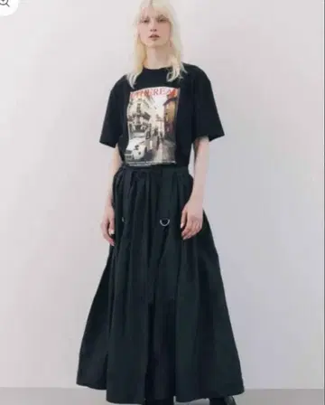 JUMELLY 나일론 볼륨 스커트 유노 블랙 롱 스커트