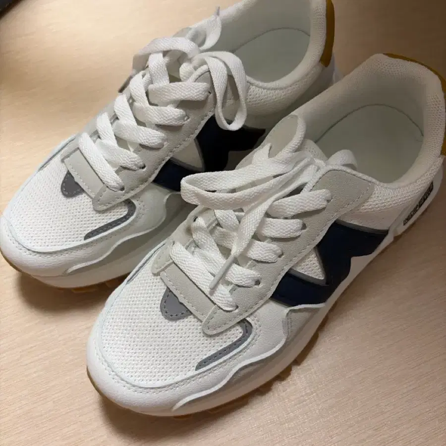 운동화