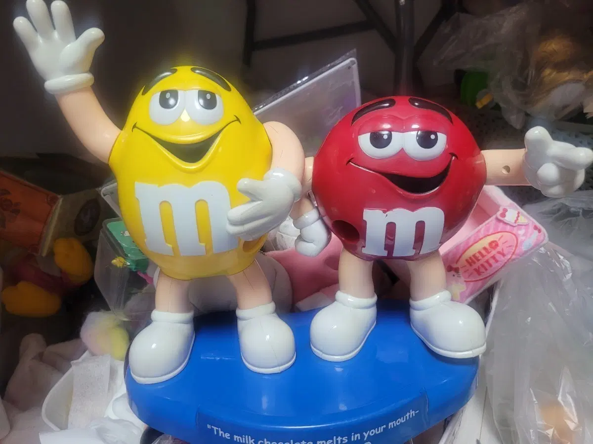 M&M 초콜릿 캐릭터 인형 옐로우 레드 약 35센티