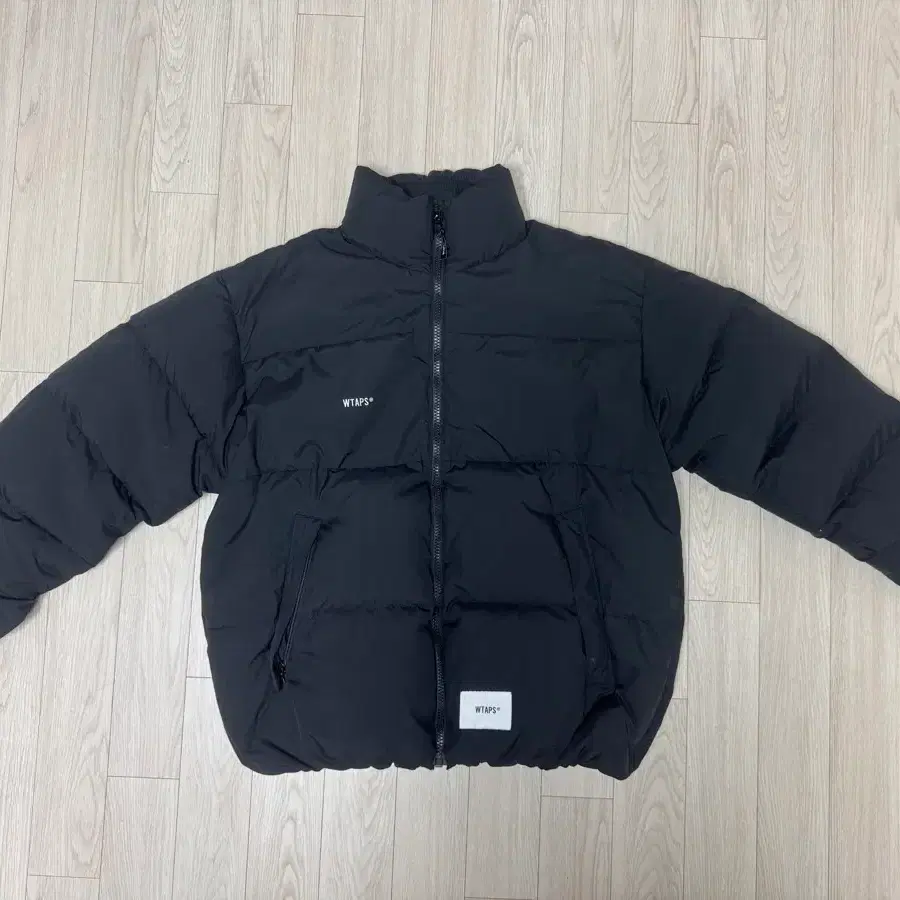 더블탭스 WTAPS 20AW 비부악 XL 패딩 파카