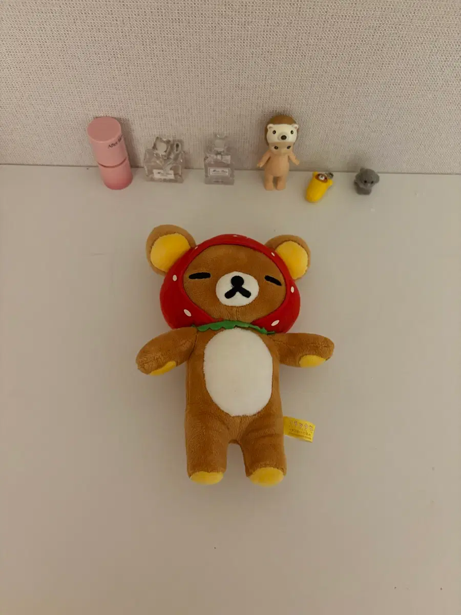 고전 딸기 리락쿠마 인형 양도