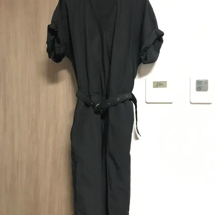 타임 점프슈트
