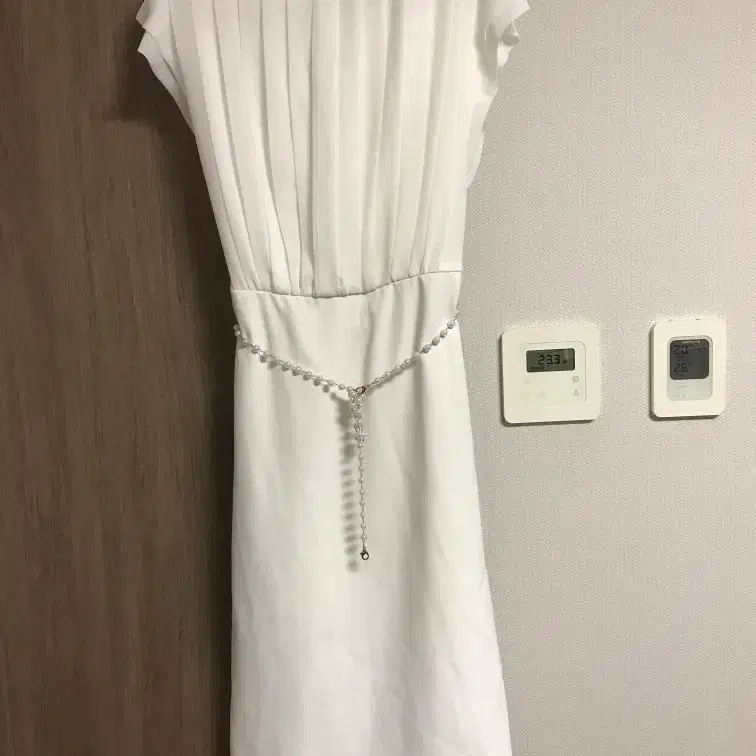 모조에스핀 원피스