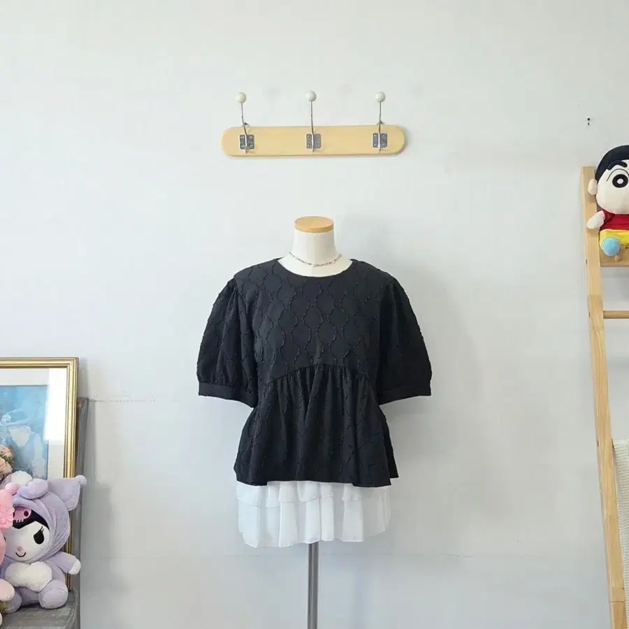빈티지 만원샵 BASIC FEMME 블랙 블라우스