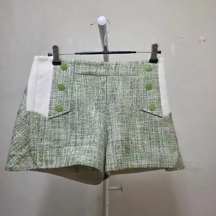 랑방 트위드 반바지 옐로우
