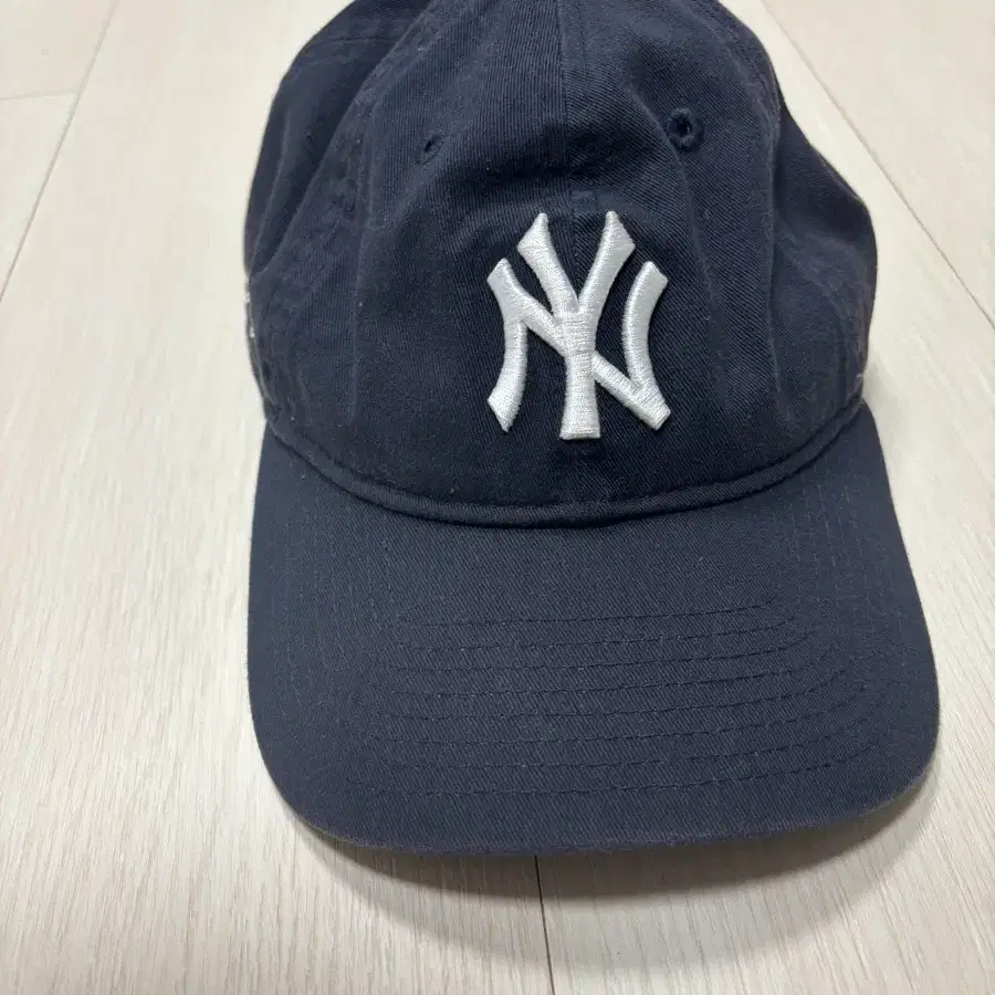 뉴에라 볼캡