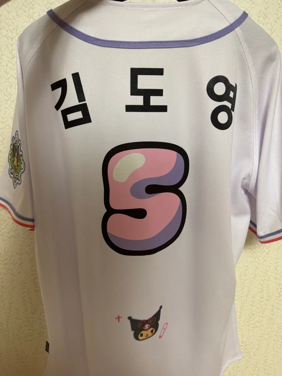 기아 타이거즈 쿠로미 연보라 김도영 마킹 L/100