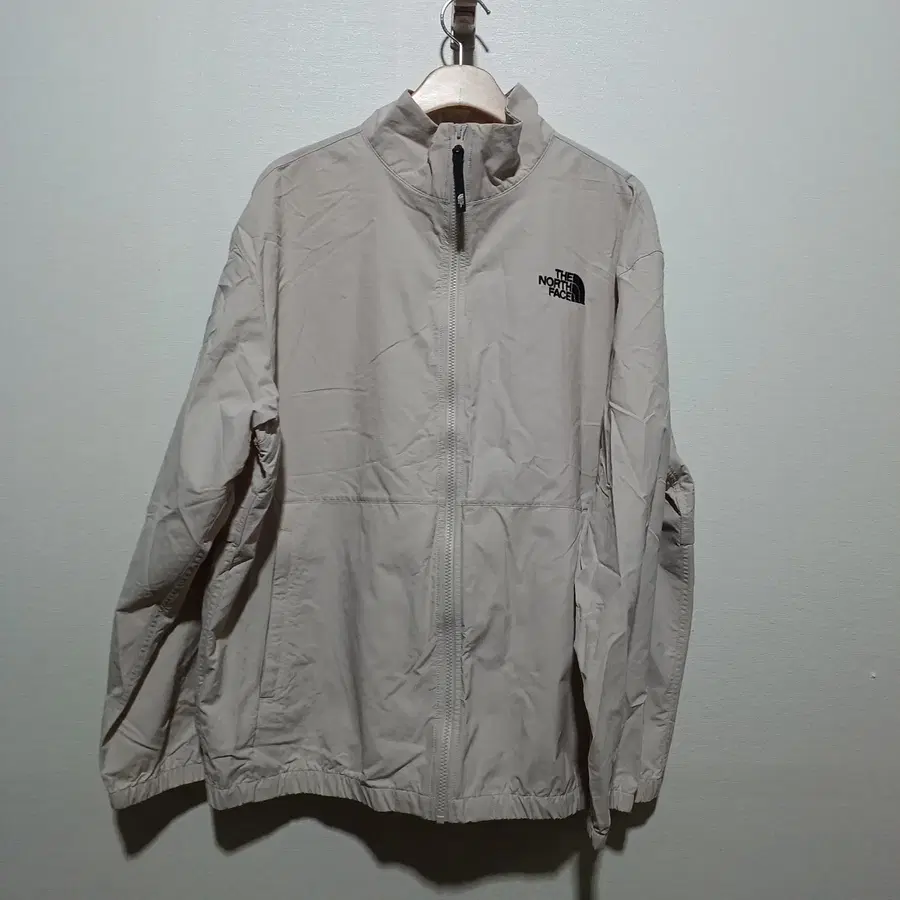 노스페이스 남성 바람막이 점퍼 2XL (26A2399)