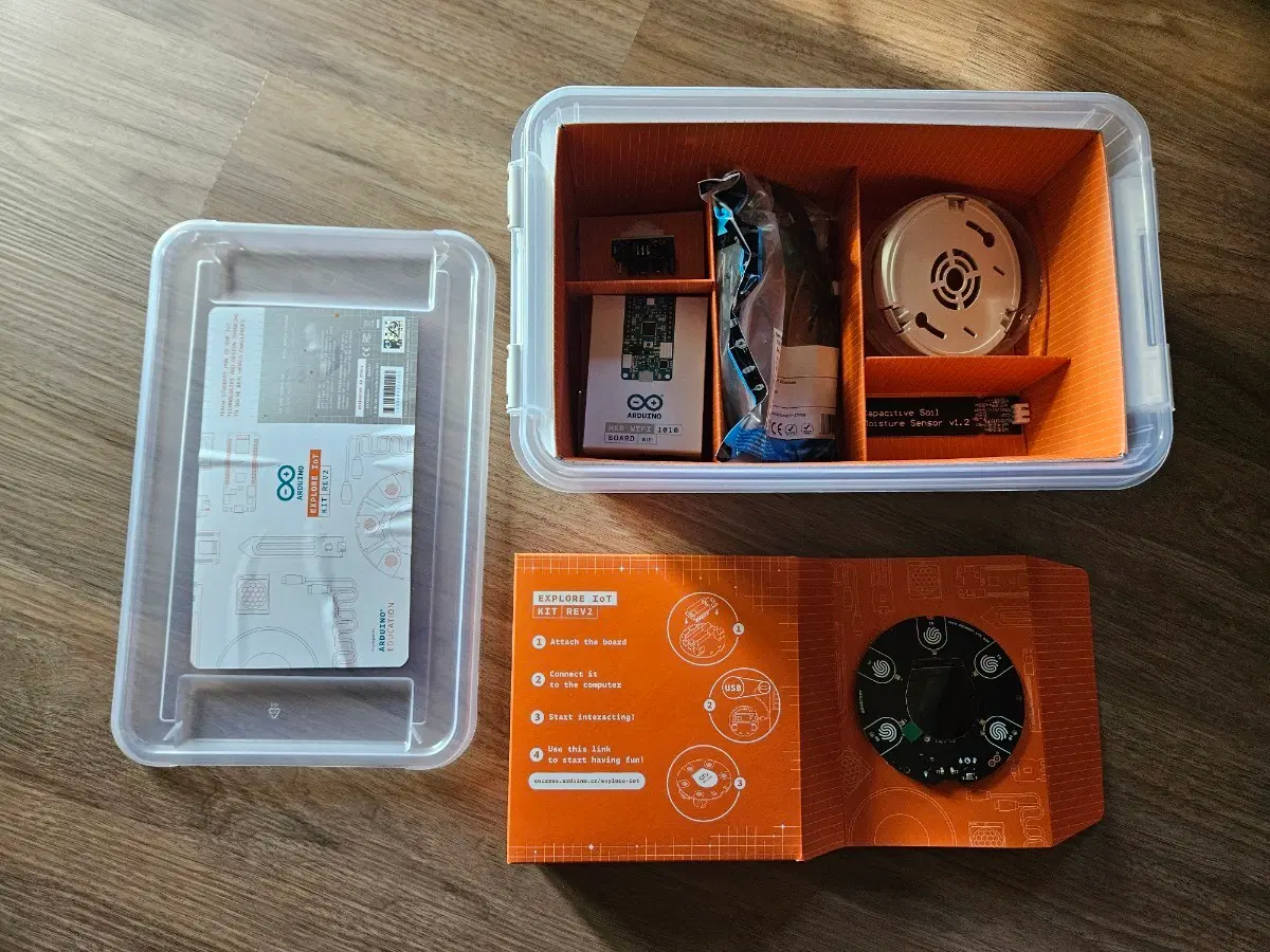 Arduino Explore IoT Kit - 교사 및 학생용 10 프로젝트 Rev2