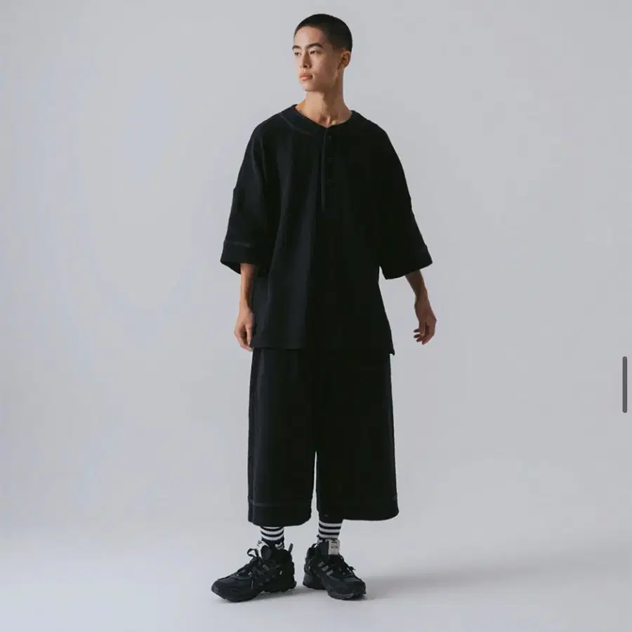 앵글런 베이스볼 하프 팬츠 - 블랙