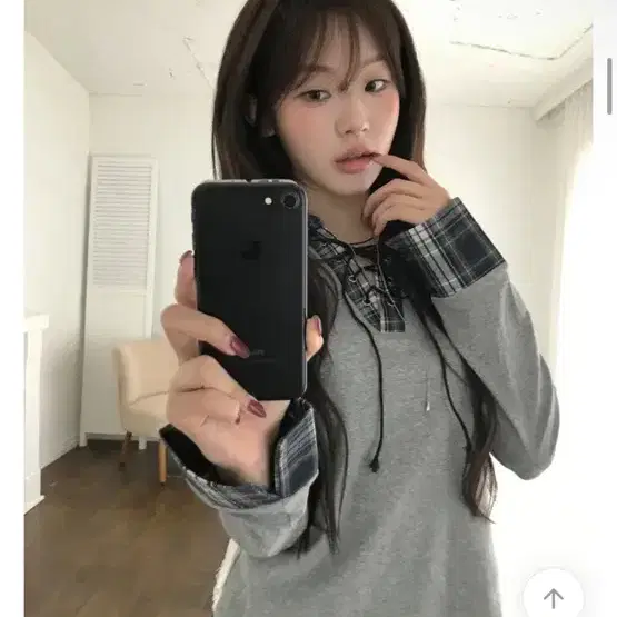 미니포에 하덴 체크 카라 티셔츠