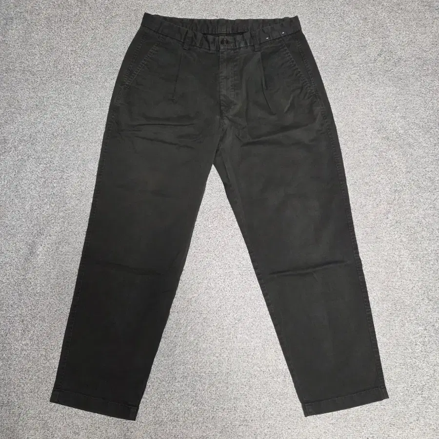 Uniqlo 유니클로 카키 원턱 치노 팬츠 32-33