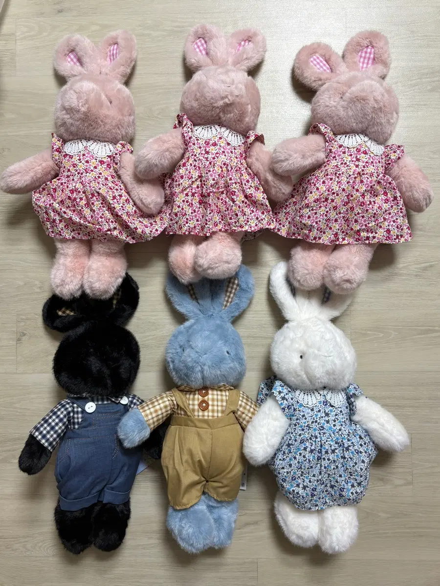 귀여운 토끼 중형 애착 인형 원피스 멜빵 새상품