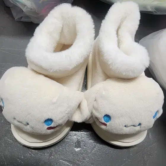 정품 산리오 시나모롤 쿠루미 슬리퍼