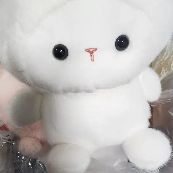 중형 양 인형 화이트