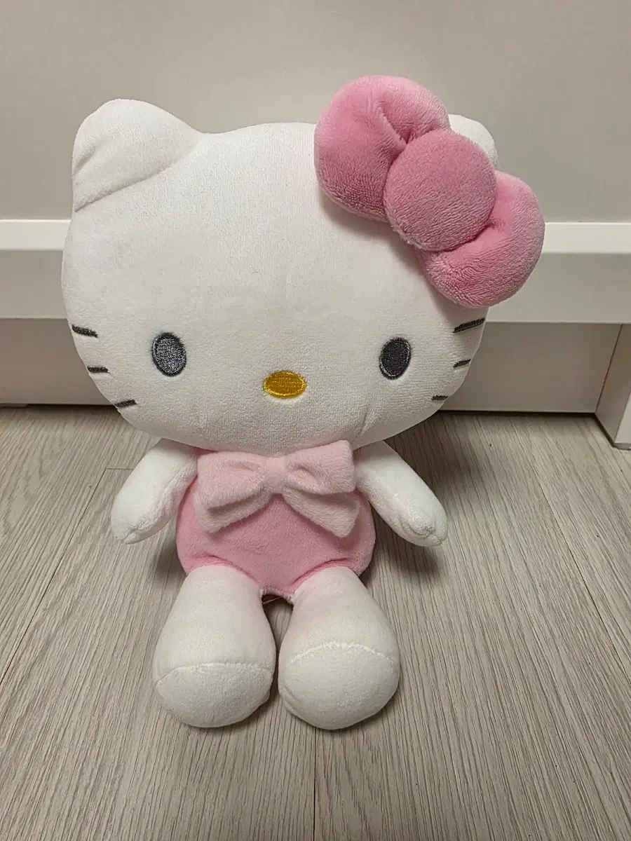 헬로키티 핑크 리본 고전 인형 정품