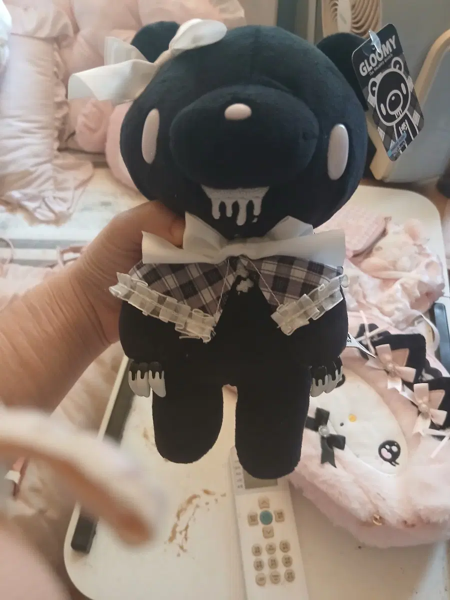 범용토끼 글루미베어 판초 키링 블랙