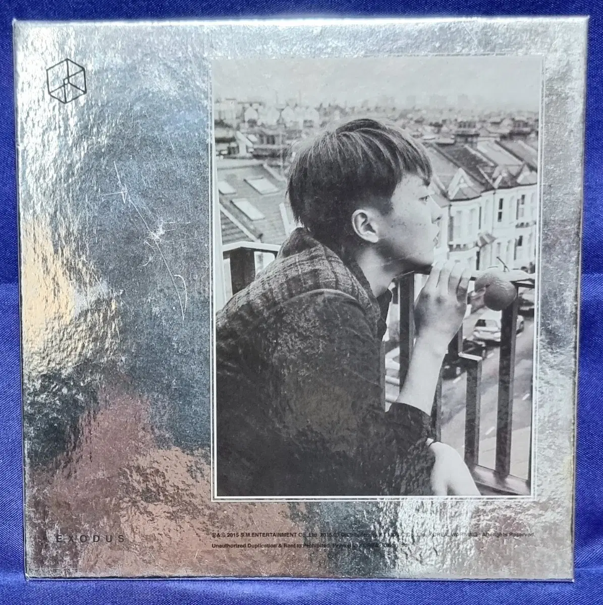 엑소(EXO)의 정규 2집 앨범 시우민(XIUMIN) 커버