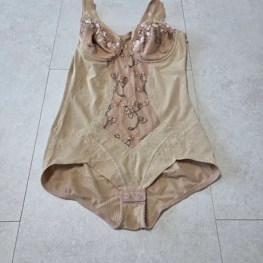 1ㅡ에뜨랑제 쟉ㅋ형 올인원ㅡ90B