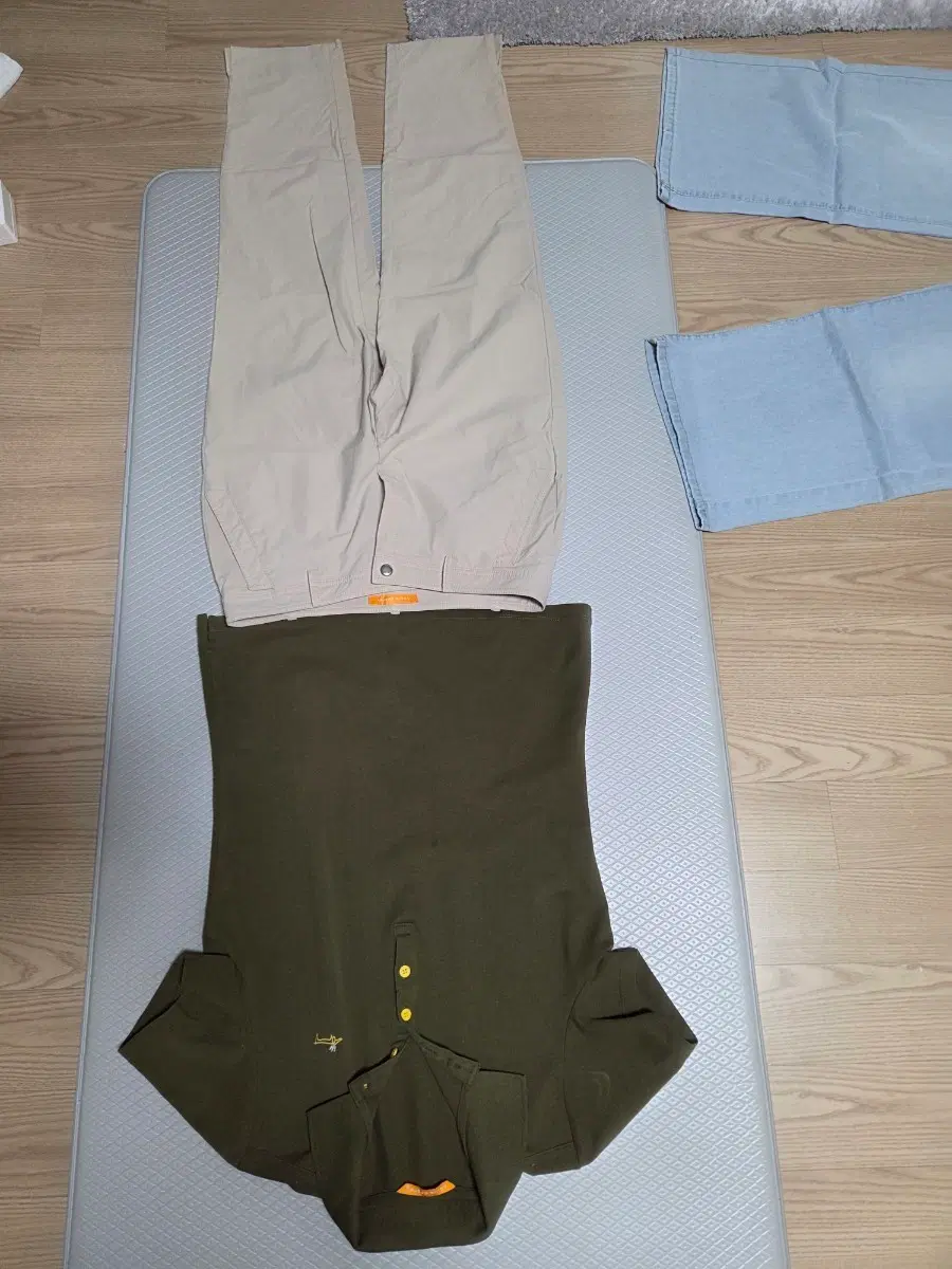 루이카스텔 바지와 셔츠2장