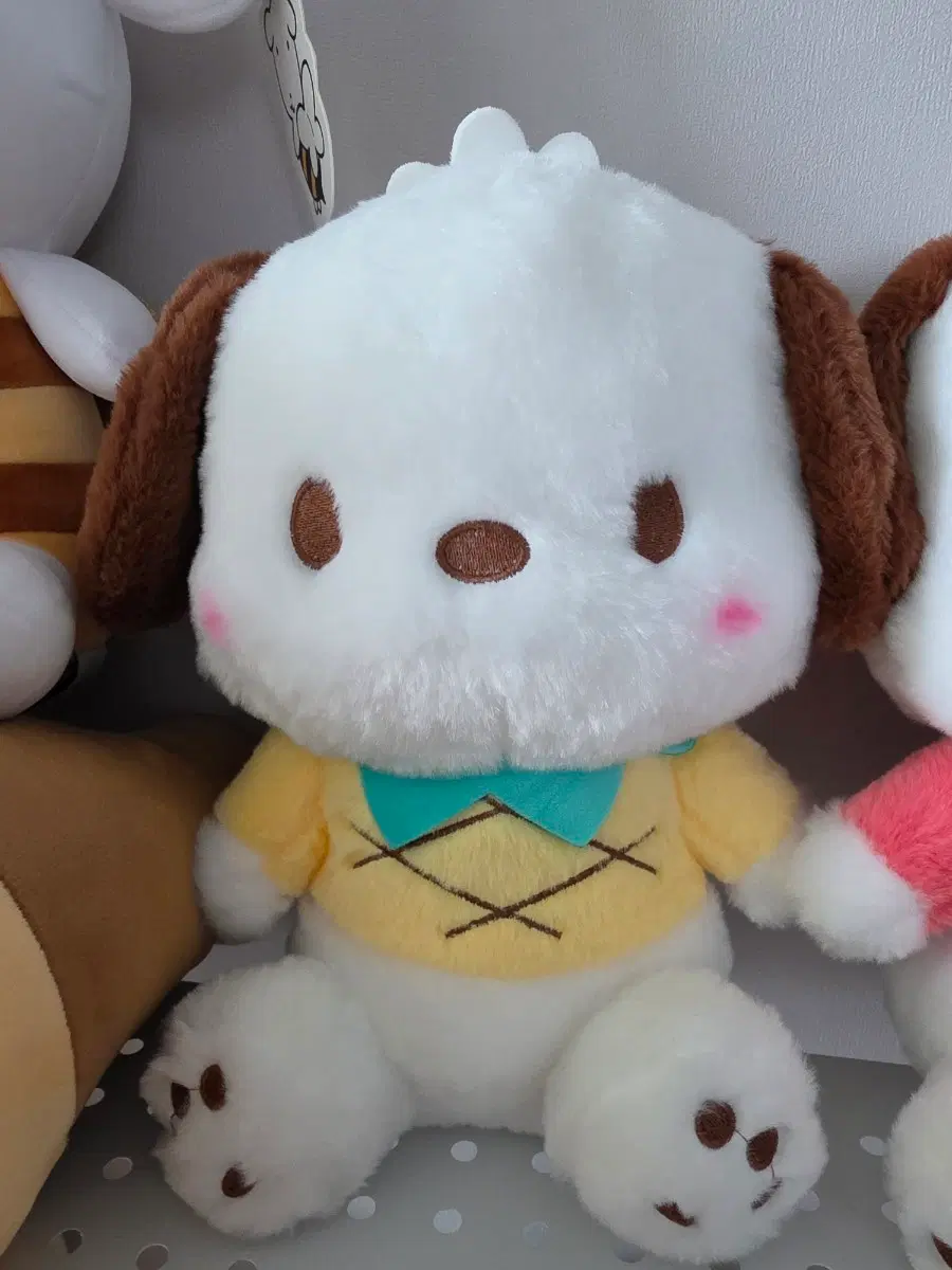 산리오 포차코 인형 옐로우