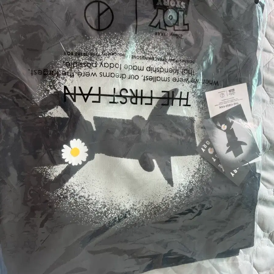 지드래곤 PEACEMINUSONE 토이스토리 협업 BAG 01 Woody